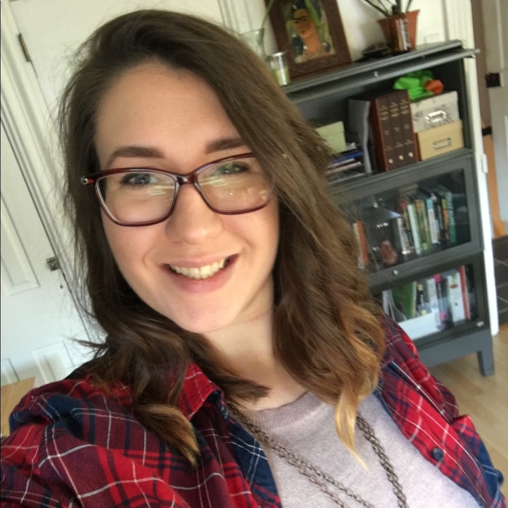 Meet your Posher, Rebecca